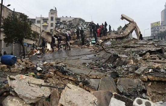 भूकंप से तुर्की, सीरिया में लगातार बढ़ रहा मरने वालों का आंकड़ा, मिले 28,192 शव