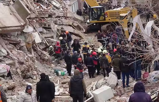 तुर्किये और सीरिया में भूकंप से मरने वालों का आंकड़ा 41,000 के पार, लगातार मिल रही लाशें 