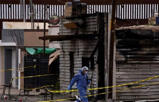 मेक्सिको : नशे में धुत युवक ने बार में लगाई, 4 महिलाओं समेत 11 की मौत