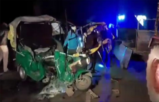 बिहार के लखीसराय अज्ञात वाहन ने ऑटो टक्कर, 9 की मौत, 6 गंभीर 