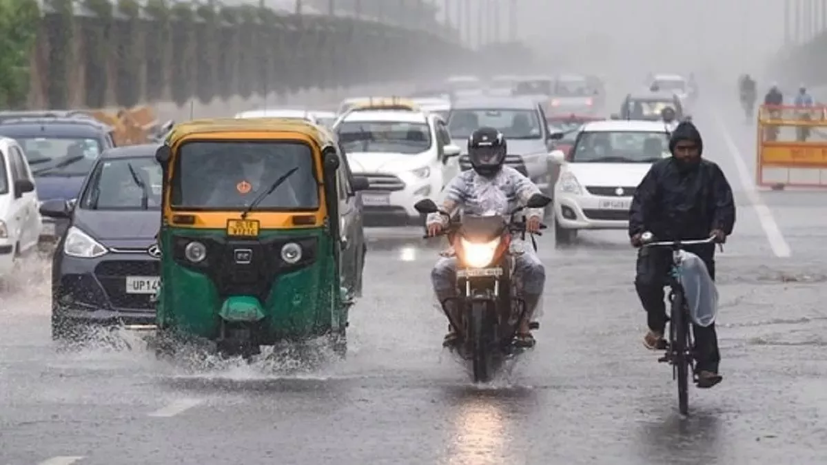 यूपी के कई शहरों में सुबह से हो रही बार‍िश जानें - अपने जिले का हाल 