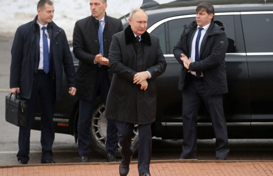 पुतिन की पॉटी-सूसू तक नहीं है वेस्ट, सूटकेस में कलेक्ट करते हैं बॉडीगार्ड