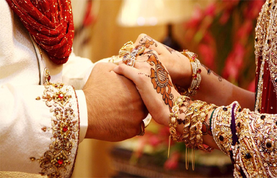 शादीशुदा लोगों को हर महीने मिलेगी 10,000 रुपये पेंशन! इस तरह उठाए लाभ 