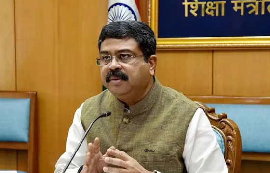 60 की उम्र में चाहिए 30 वाली एनर्जी, डाइट में शामिल करें ये 5 फूड्स