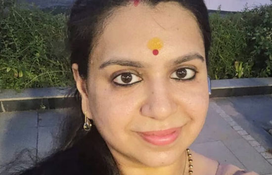 'मैं मूर्ख थी जो सोचा कुछ देने आई हूं...': यूपी की चर्चित आईएएस दिव्या मित्तल ने छोड़ी नौकरी, सोशल मीडिया पर छलका दर्द