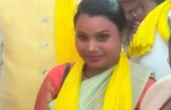 सुभासपा की महिला सभा की प्रदेश महासचिव की घर में घुसकर हत्या, गले पर मिला कटे का निशान 