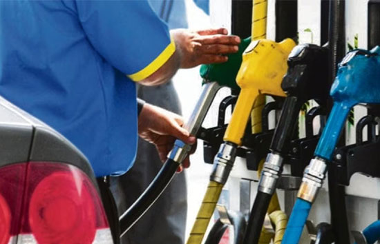 Petrol-Diesel Price Today : पंजाब-राजस्थान में बढ़े पेट्रोल-डीजल के दाम, यहां गिरे दाम, चेक करें नहीं कीमतें 