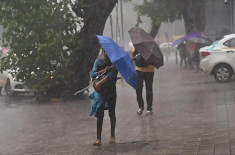मॉनसून अपडेट: पश्चिमी तट पर रुकी बारिश, उत्तर भारत में धूल भरी आंधी का अलर्ट