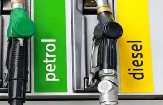 Petrol Diesel Price Today : महाराष्ट्र में पेट्रोल-डीजल के बढ़े दाम, फटाफट चेक करें नई कीमतें 