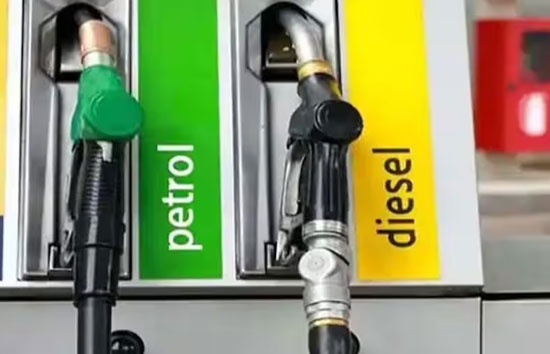 Petrol Diesel Price Today : यहां बदल गए पेट्रोल-डीजल के दाम, जानें अपने शहर का ताजा हाल 