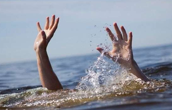 गाजीपुर : सांप बनी नाव डूबने की वजह, अब तक 7 लोगों की मौत, 4-4 मुआवजे का ऐलान