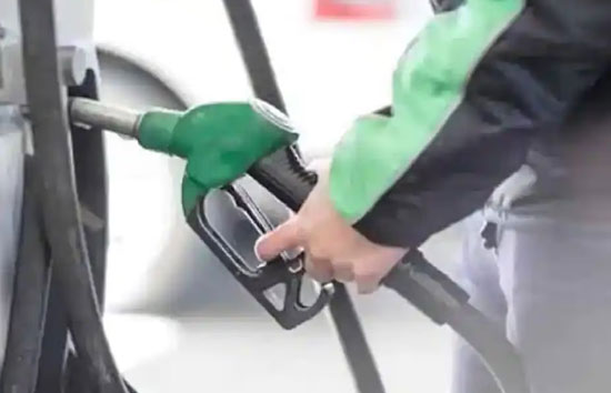 Petrol Diesel Price Today : कच्चे तेल की कीमतों में तेजी, आज बदल गए पेट्रोल-डीजल के दाम