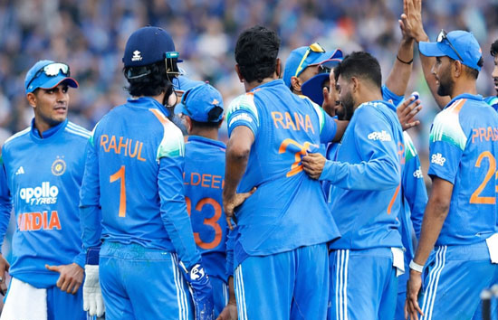 IND vs NZ : न्यूजीलैंड के खिलाफ वनडे सीरीज के लिए टीम इंडिया का ऐलान, मोहम्मद सिराज-अय्यर की वापसी 