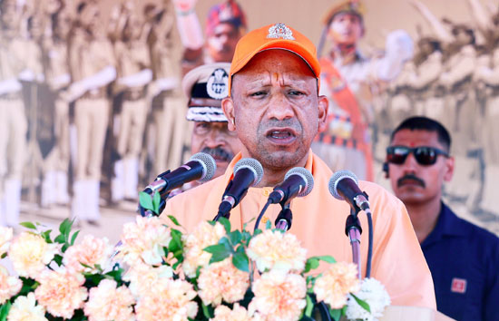 पुलिस आरक्षियों के दीक्षांत परेड समारोह में बोले CM Yogi, कहा- यूपी पुलिस, अब है देश का सबसे बेहतरीन बल