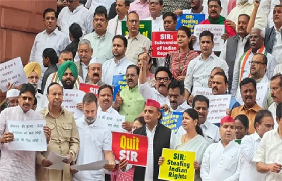 संसद के शीतकालीन सत्र आज से, SIR पर सरकार को घेरने की तैयारी में विपक्ष तो 14 बिल पास कराने पर भी होगा जोर 