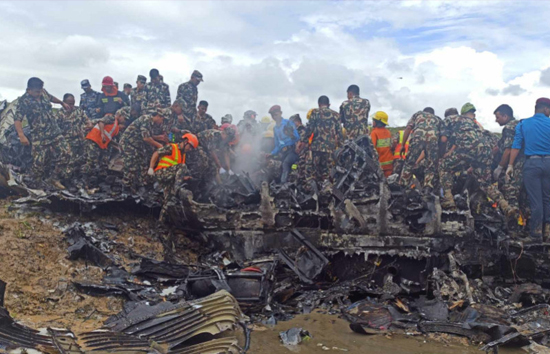 नेपाल : काठमांडू में विमान क्रैश से 18 लोगों की गई जान, 9 यात्रियों की हालत गंभीर 