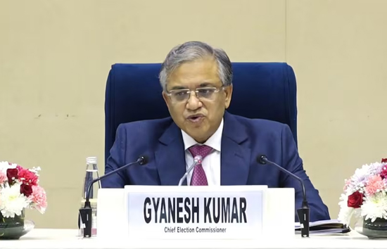 चुनाव आयोग का बड़ा ऐलान, यूपी समेत कुल 12 राज्यों में कल से शुरू होगा SIR