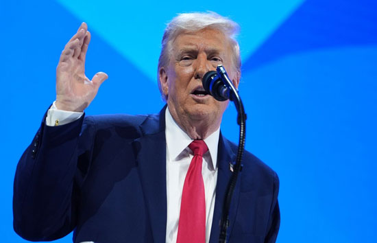 दावोस में बोले ट्रंप, कहा-'हां मैं तानाशाह हूं', कभी-कभी डिक्टेटर जरूरी होता है