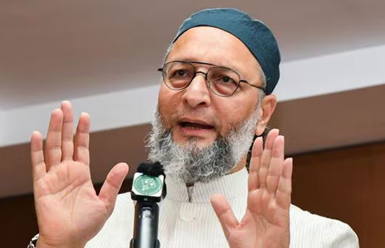 आरक्षण को लेकर सरकार और विपक्ष के बीच आगे निकलने की होड़ 