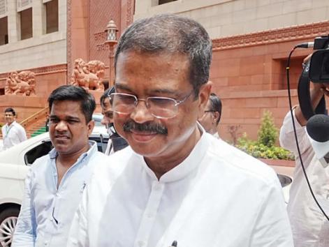 TMC को बड़ा झटका, राज्यसभा सांसद सुष्मिता देव ने दिया इस्तीफा