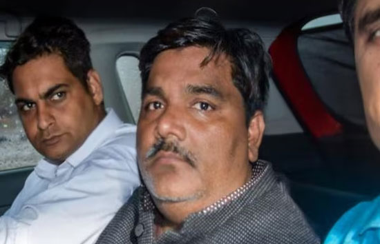 दिल्ली हिंसा : IB अफसर अंकित शर्मा हत्याकांड में ताहिर हुसैन दोषी करार, कोर्ट ने सुनाई 5 साल की सजा