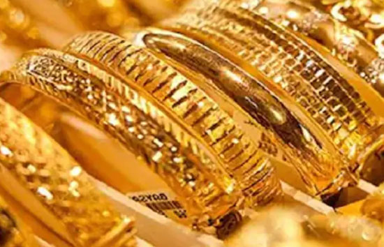 सोना 6700 रुपये तो चांदी 13000 रुपये हुई सस्ती 