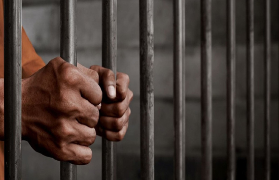 यूपी : डासना जेल में बंद 140 कैदी मिले HIV पॉजिटिव, महकमे में मचा हड़कंप 