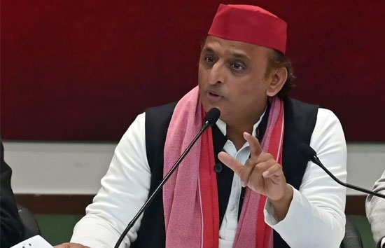 लखनऊ का अकबरनगर जमींदोज के बाद काशी की दालमंडी में बुलडोजर एक्शन पर भाजपा पर भड़के अखिलेश यादव 