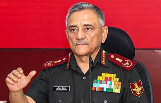 CDS अनिल चौहान की आसिम मुनीर को दो टुक, खोखले दावों से जंग नहीं जीत सकते 