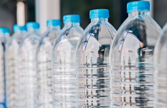 यूपी में 39 मिनरल वाटर कंपनियों के उत्पादों की बिक्री और सप्लाई पर तत्काल प्रभाव से रोक 