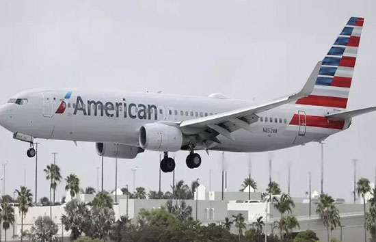 अमेरिका : 10 मिनट में गोता लगाते हुए 28 हजार फुट नीचे आया विमान, यात्रियों की अटकी जान 