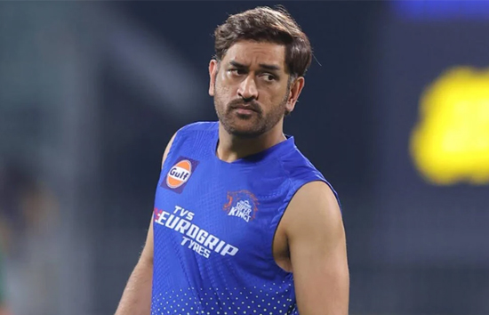 भारतीय क्रिकेट​ टीम के नए कोच बन सकते महेंद्र सिंह धोनी! पूर्व ओपनर​ बल्लेबाज ने दिए संकेत