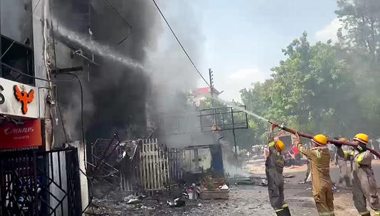 अलीगंज अग्निकांड : LDA की जाँच में 18 अधिकारी दोषी, करवाई के लिए शासन को भेजी रिपोर्ट  