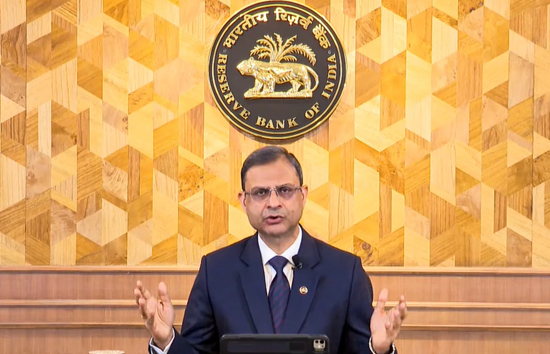 Bank Holidays : अगस्त में बैंक इतने दिनों के लिए रहेंगे बंद, देखें छुट्टियों की पूरी लिस्ट