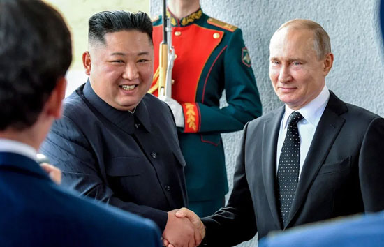 पुतिन और किम जोंग की मुलाकात पर भड़का अमेरिका, कहा-हथियार सौदा हुआ तो लगाएंगे नये प्रतिबंध 