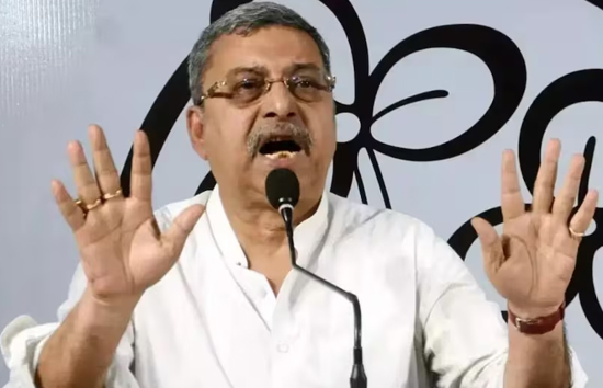 कल्याण बनर्जी ने दिया अल्टीमेटम, 'अभिषेक या मुझे चुनो', आधी रात फोन कर केस से हटाया, डस्टबिन जैसा ट्रीट किया