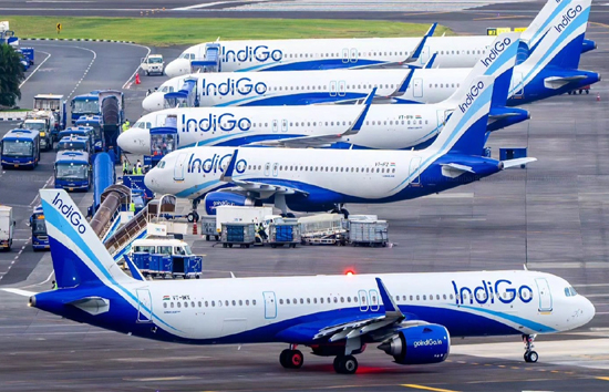 IndiGo 24 घंटे में 550 फ्लाइट कैंसिल होने पर मांगी माफी, हजारों यात्री परेशान, जानें क्या है पूरा मामला  