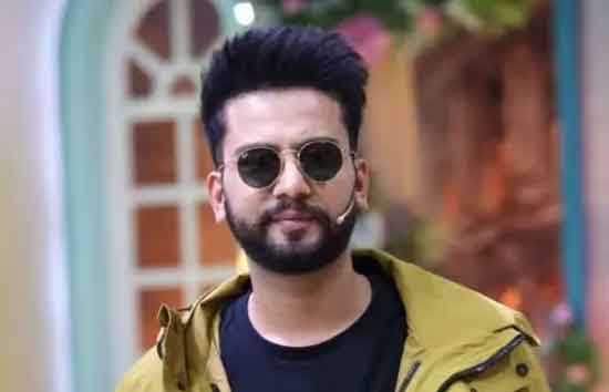 सुप्रीम कोर्ट से एल्विश यादव  राहत, सांप के जहर केस मामले FIR की रद्द