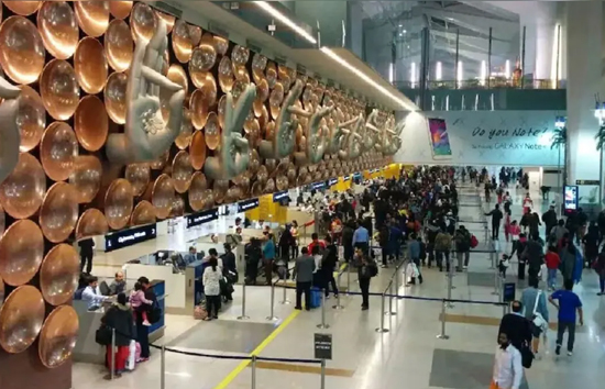 यह लापरवाही नहीं तो और क्या ? महीनों पहले दी थी एयर ट्रैफिक कंट्रोलर्स ने सॉफ्टवेयर ग्लिच पर चेतावनी