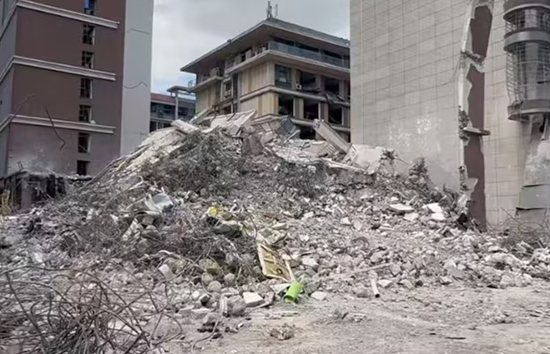 चीन ने दो देशों संग पड़ोसी मुल्क पर बोला हमला, ध्वस्त की 454 इमारतें