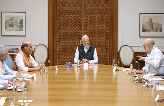 पहलगाम हमले के बाद एक्शन में सरकार, पाक नागरिकों के वीजा पर रोक, 48 घंटे में देश छोड़ने आदेश  