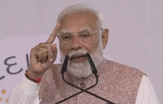 24 घंटे में दूसरी बार पीएम मोदी ने की अपील...जितना कम हो सके पेट्रोल-डीजल का करें इस्तेमाल 