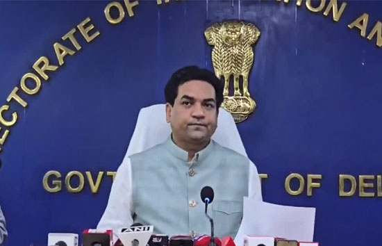 Petrol Diesel Price Today :पेट्रोल-डीजल की कीमतों में मामूली बढ़ोत्तरी, चेक करें ताजा कीमतें 